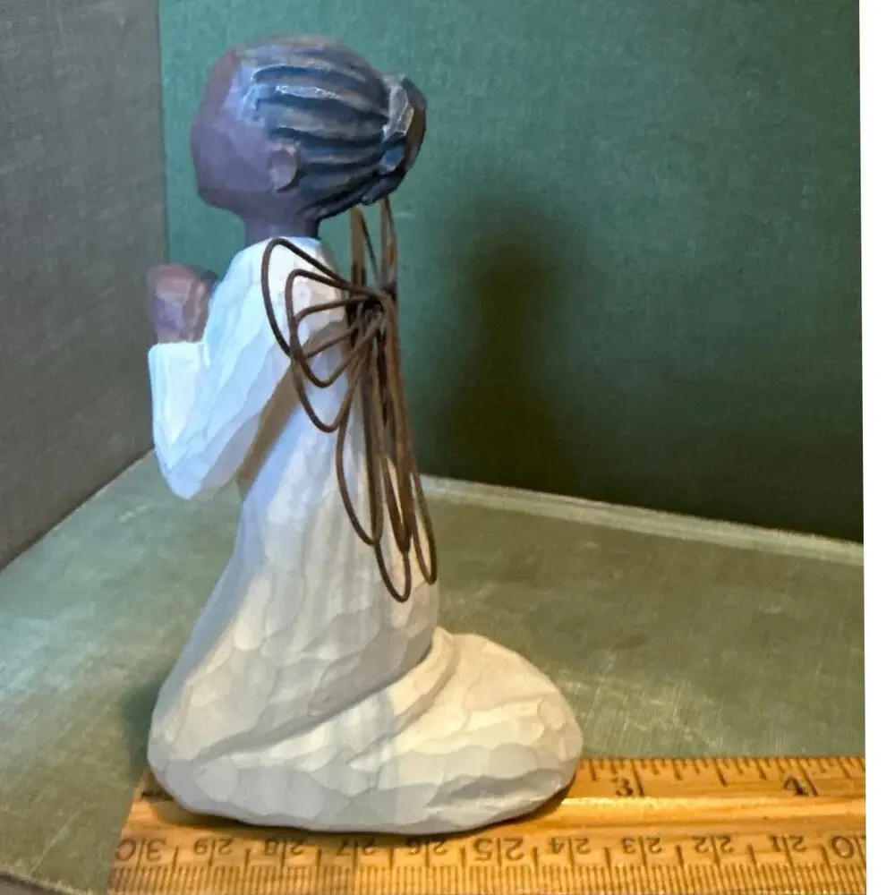 Willow Tree “Angel of the Spirit” • 2001 • 4.5” Figurine